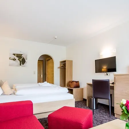 Hotel Puint Ladis