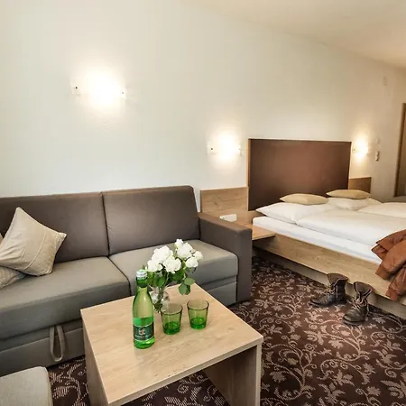 Puint Hotel Ladis