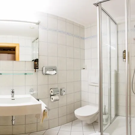 Hotel Puint 4*