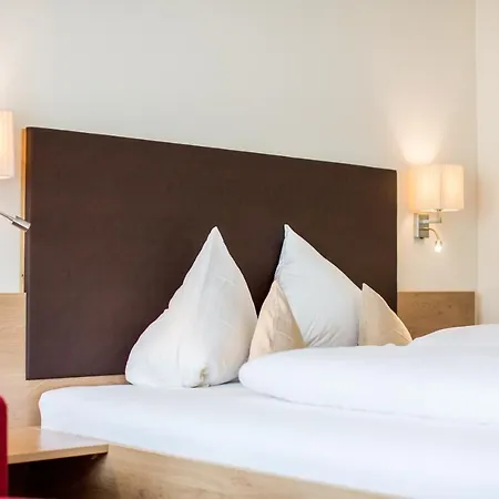 Hotel Puint 4*
