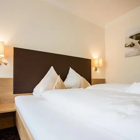 Hotel Puint 4*