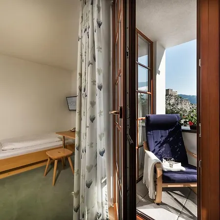 Hotel Puint Ladis